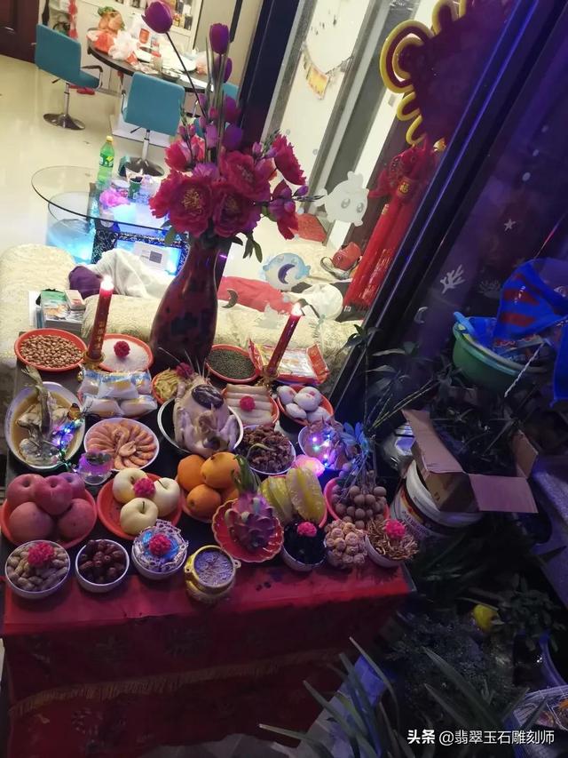 开翡翠手镯直播,翡翠镯子报价-第2张图片-翡翠网 开翡翠手镯直播,翡翠镯子报价-第2张图片-翡翠网