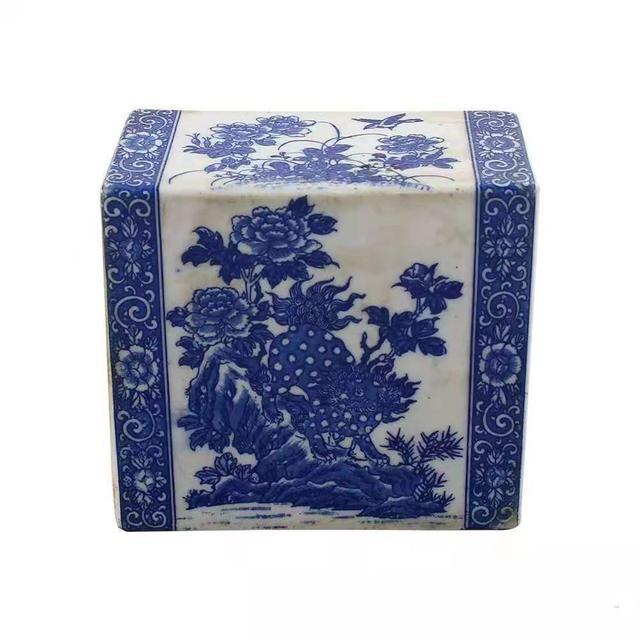 翡翠毛料原石,孔雀绿翡翠原石-第1张图片-翡翠网 翡翠毛料原石,孔雀绿翡翠原石-第1张图片-翡翠网