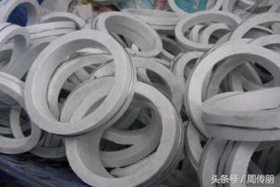 如何分辨翡翠原石是不是b货的简单介绍-第1张图片-翡翠网 如何分辨翡翠原石是不是b货的简单介绍-第1张图片-翡翠网