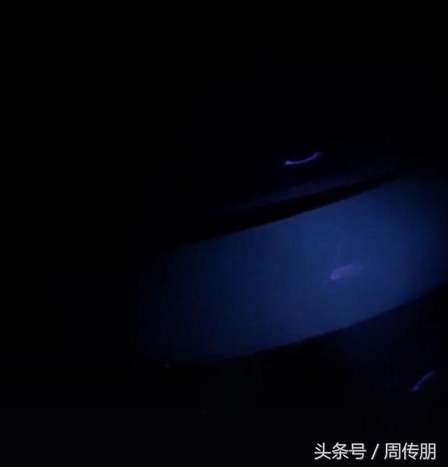 如何分辨翡翠原石是不是b货的简单介绍-第17张图片-翡翠网 如何分辨翡翠原石是不是b货的简单介绍-第17张图片-翡翠网