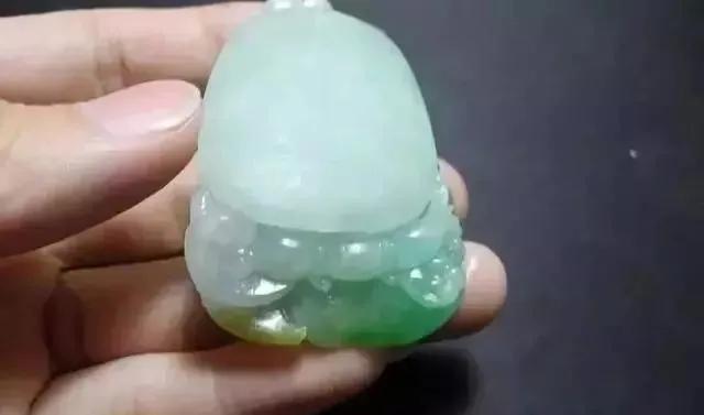 大马坎紫翡翠价格的简单介绍-第5张图片-翡翠网 大马坎紫翡翠价格的简单介绍-第5张图片-翡翠网