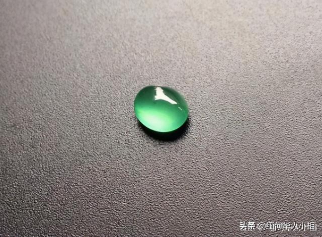 关于缅甸翡翠捡漏原石的信息-第7张图片-翡翠网 关于缅甸翡翠捡漏原石的信息-第7张图片-翡翠网