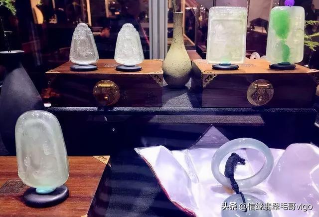 三千万以上的翡翠手镯三千多的翡翠镯子怎么样-第57张图片-翡翠网 三千万以上的翡翠手镯三千多的翡翠镯子怎么样-第57张图片-翡翠网