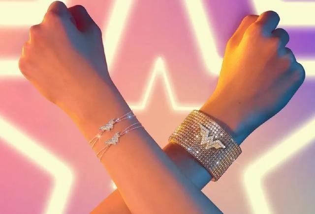 a货千足金翡翠吊坠价格足金翡翠a货挂件-第20张图片-翡翠网 a货千足金翡翠吊坠价格足金翡翠a货挂件-第20张图片-翡翠网