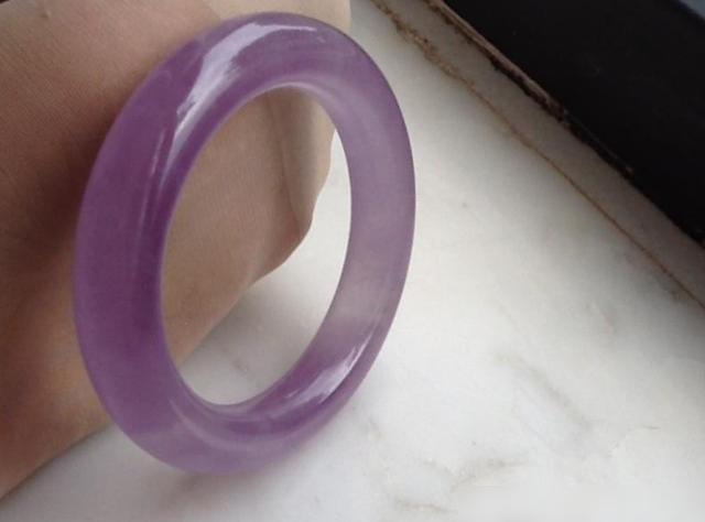 天津买玉镯子去哪,天津哪里有翡翠手镯修复-第1张图片-翡翠网 天津买玉镯子去哪,天津哪里有翡翠手镯修复-第1张图片-翡翠网