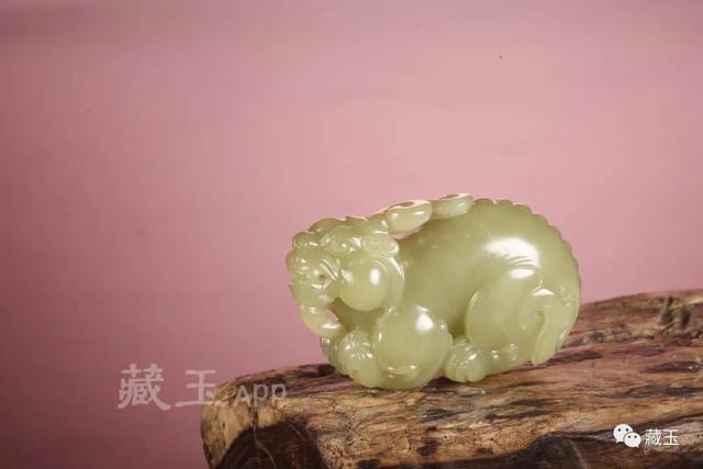 糯种翡翠原石图片翡翠原石籽料-第7张图片-翡翠网 糯种翡翠原石图片翡翠原石籽料-第7张图片-翡翠网