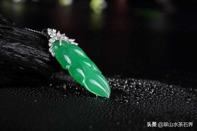 翡翠好不好怎么鉴别,翡翠价格评估-第1张图片-翡翠网 翡翠好不好怎么鉴别,翡翠价格评估-第1张图片-翡翠网