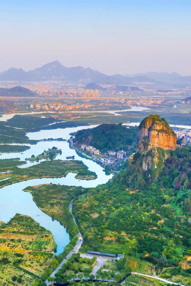 西城区缅甸翡翠原石一手货源翡翠原石价格-第2张图片-翡翠网 西城区缅甸翡翠原石一手货源翡翠原石价格-第2张图片-翡翠网