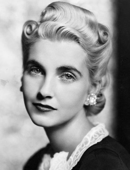 冰糯种翡翠手镯图片,世界上最贵翡翠手镯-第1张图片-翡翠网 冰糯种翡翠手镯图片,世界上最贵翡翠手镯-第1张图片-翡翠网