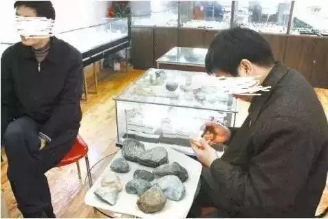 苏州翡翠原石图片苏州翡翠市场在哪里-第6张图片-翡翠网 苏州翡翠原石图片苏州翡翠市场在哪里-第6张图片-翡翠网