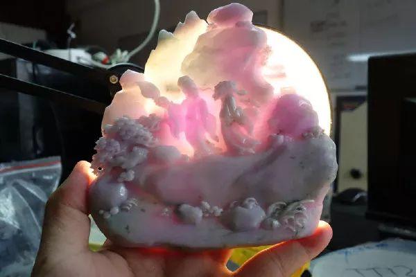 藓多的翡翠原石切片湖北翡翠原石白鲜-第3张图片-翡翠网 藓多的翡翠原石切片湖北翡翠原石白鲜-第3张图片-翡翠网