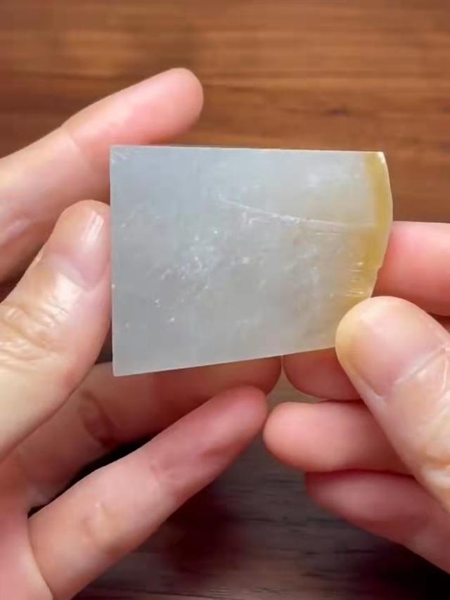 a货黄翡翠图片大全,黄翡翠挂件价格和图片-第1张图片-翡翠网 a货黄翡翠图片大全,黄翡翠挂件价格和图片-第1张图片-翡翠网