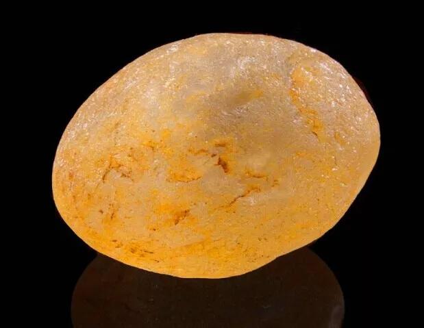 仪征翡翠原石吧,种嫩翡翠原石-第11张图片-翡翠网 仪征翡翠原石吧,种嫩翡翠原石-第11张图片-翡翠网