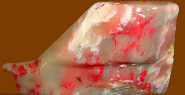 仪征翡翠原石吧,种嫩翡翠原石-第16张图片-翡翠网 仪征翡翠原石吧,种嫩翡翠原石-第16张图片-翡翠网