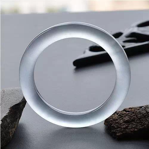 关于翡翠手镯要怎么盘的信息-第6张图片-翡翠网 关于翡翠手镯要怎么盘的信息-第6张图片-翡翠网