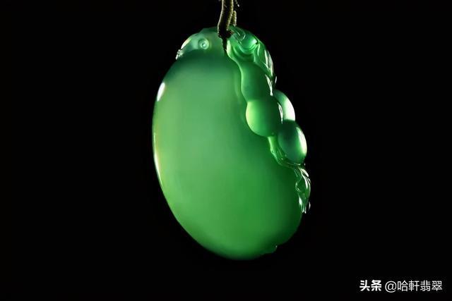 龙石种翡翠原石的简单介绍-第6张图片-翡翠网 龙石种翡翠原石的简单介绍-第6张图片-翡翠网