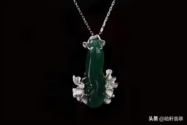 龙石种翡翠原石的简单介绍-第12张图片-翡翠网 龙石种翡翠原石的简单介绍-第12张图片-翡翠网