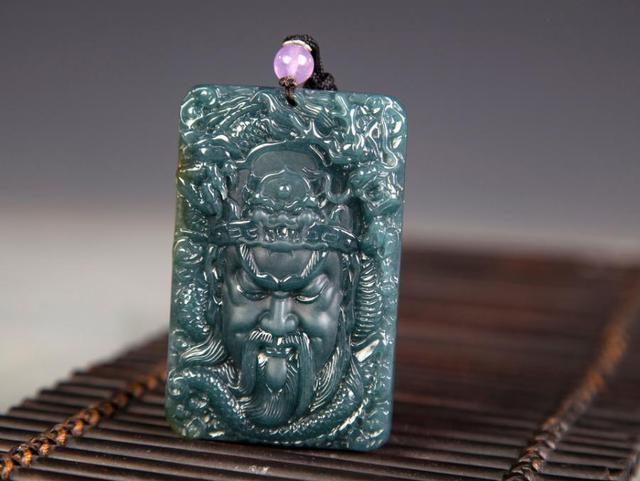 蓝水戒指镶嵌款式,翡翠蓝水戒指价格-第4张图片-翡翠网 蓝水戒指镶嵌款式,翡翠蓝水戒指价格-第4张图片-翡翠网