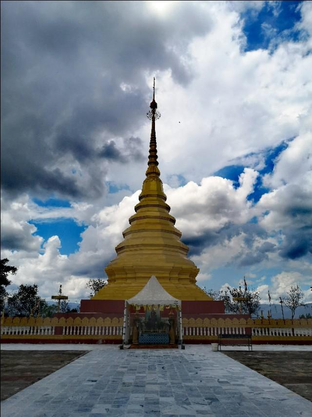 木姐翡翠原石图片的简单介绍-第15张图片-翡翠网 木姐翡翠原石图片的简单介绍-第15张图片-翡翠网