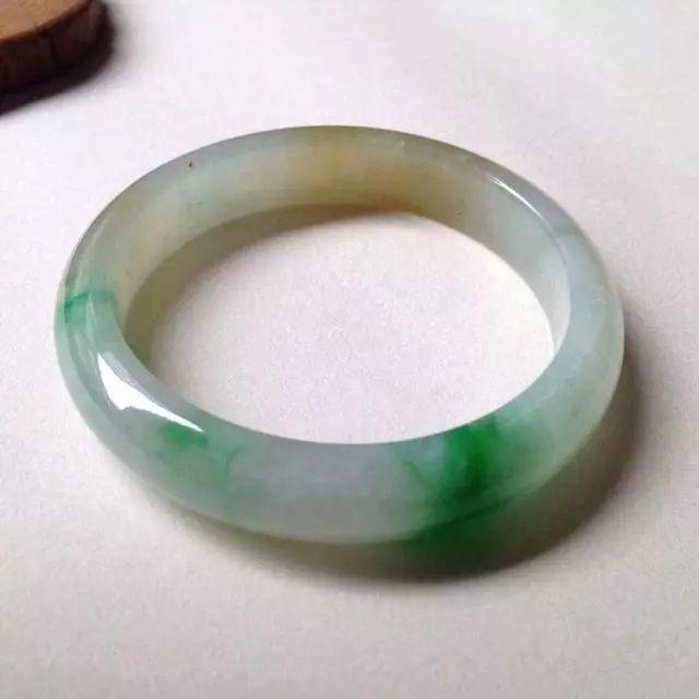 关于肉质发黑的会卡翡翠原石的信息-第10张图片-翡翠网