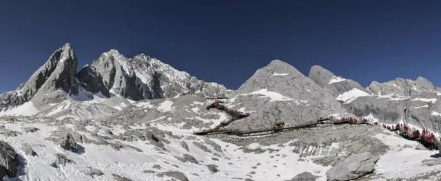 独克宗古城到松赞林寺,独克宗的翡翠价格-第6张图片-翡翠网 独克宗古城到松赞林寺,独克宗的翡翠价格-第6张图片-翡翠网