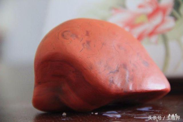 关于南红翡翠价格高吗的信息-第8张图片-翡翠网 关于南红翡翠价格高吗的信息-第8张图片-翡翠网