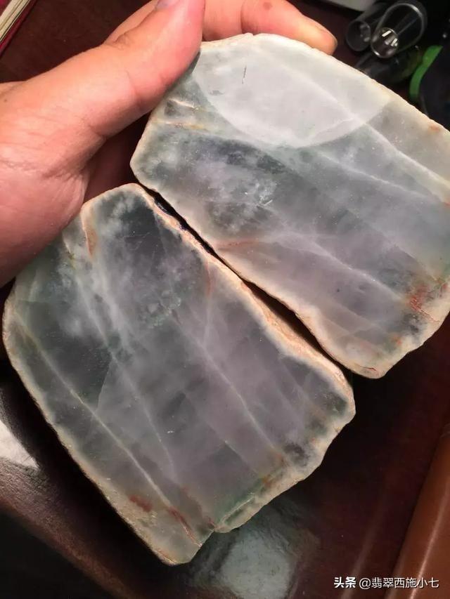 翡翠原石裂了还能值钱吗翡翠原石价值-第3张图片-翡翠网 翡翠原石裂了还能值钱吗翡翠原石价值-第3张图片-翡翠网