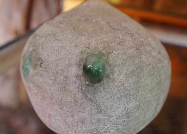 关于广州腾冲翡翠价格的信息-第13张图片-翡翠网 关于广州腾冲翡翠价格的信息-第13张图片-翡翠网