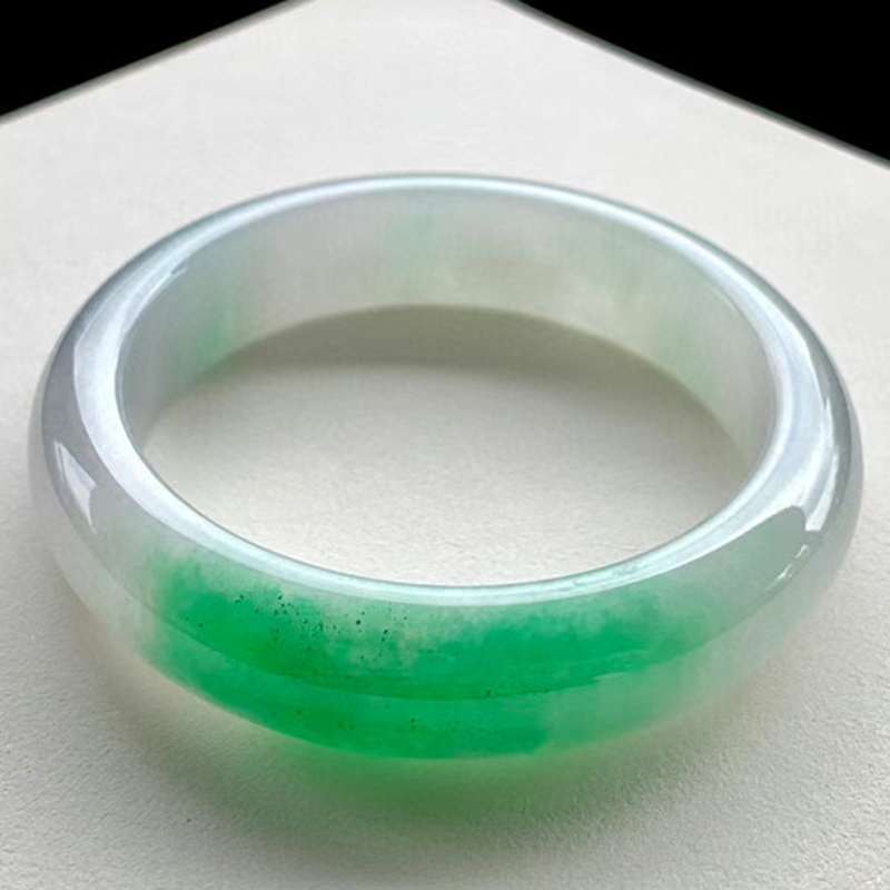 翡翠密度325是真的吗,翡翠手镯密度才3.25-第2张图片-翡翠网 翡翠密度325是真的吗,翡翠手镯密度才3.25-第2张图片-翡翠网