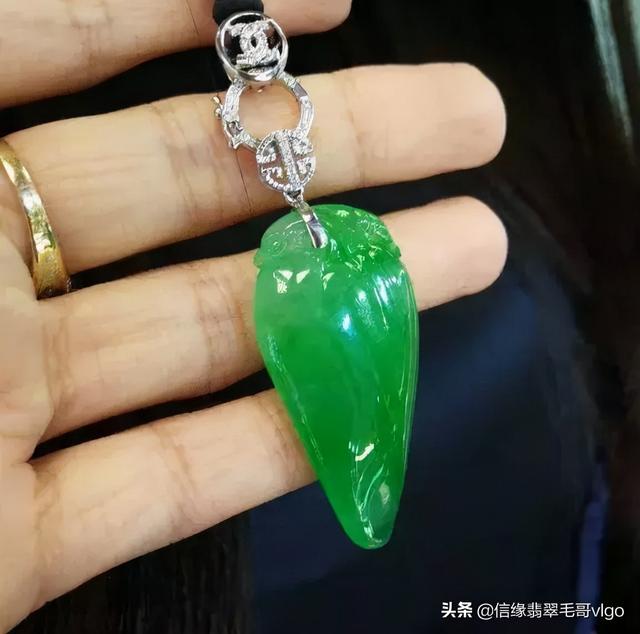 各种飘花翡翠手镯的价格的简单介绍-第40张图片-翡翠网 各种飘花翡翠手镯的价格的简单介绍-第40张图片-翡翠网