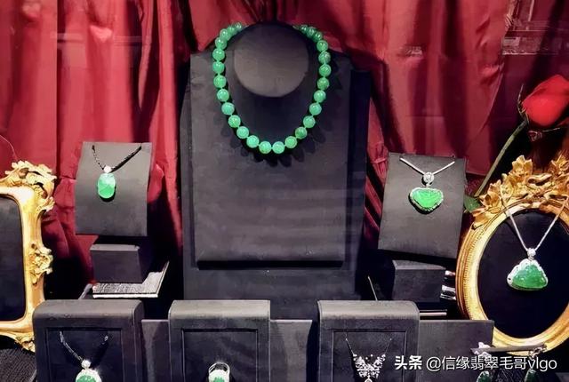 各种飘花翡翠手镯的价格的简单介绍-第58张图片-翡翠网 各种飘花翡翠手镯的价格的简单介绍-第58张图片-翡翠网