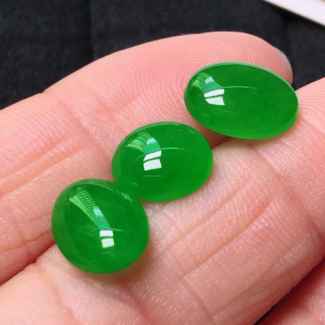 翡翠原石眼睛,翡翠原石哪里买-第2张图片-翡翠网