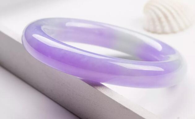 关于翡翠知识颜色十字法的信息-第9张图片-翡翠网 关于翡翠知识颜色十字法的信息-第9张图片-翡翠网