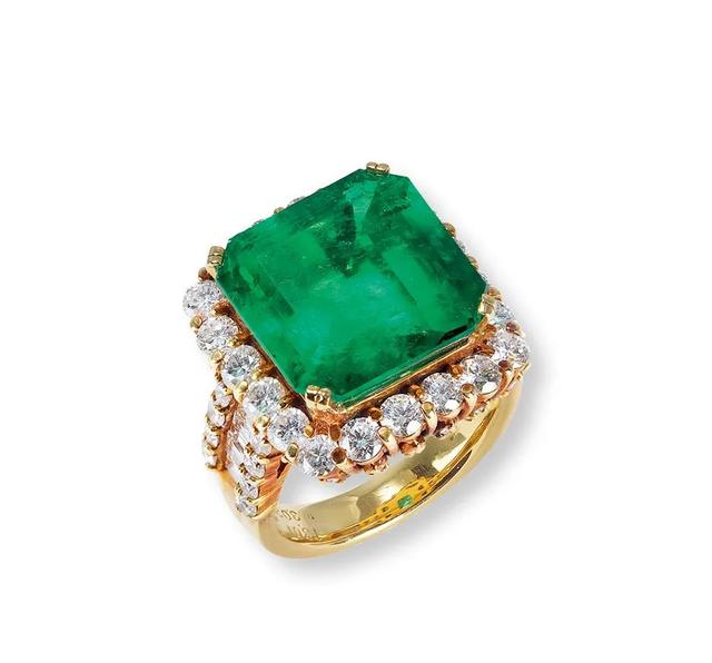 蓝钢翡翠知识,玻璃种起蓝钢-第8张图片-翡翠网 蓝钢翡翠知识,玻璃种起蓝钢-第8张图片-翡翠网