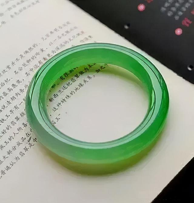 收藏翡翠知识新青年的简单介绍-第3张图片-翡翠网 收藏翡翠知识新青年的简单介绍-第3张图片-翡翠网