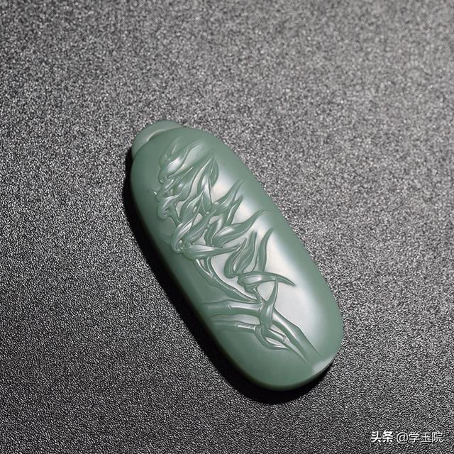 瘦翡翠知识图解翡翠种类和图解-第4张图片-翡翠网 瘦翡翠知识图解翡翠种类和图解-第4张图片-翡翠网