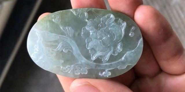 翡翠原石怎么辨别,翡翠原石的生活日记-第8张图片-翡翠网 翡翠原石怎么辨别,翡翠原石的生活日记-第8张图片-翡翠网