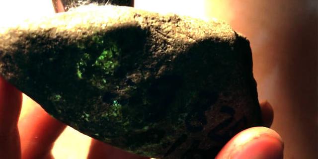 包含ydd翡翠原石鉴别的词条-第3张图片-翡翠网 包含ydd翡翠原石鉴别的词条-第3张图片-翡翠网