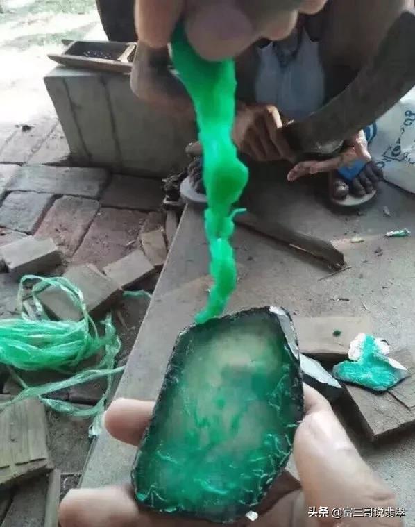 缅甸翡翠珠子价格的简单介绍-第17张图片-翡翠网 缅甸翡翠珠子价格的简单介绍-第17张图片-翡翠网