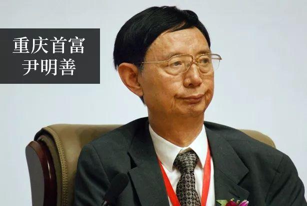 香格里拉岩石玉翡翠原石辨别方法香格里拉翡翠吃饭-第5张图片-翡翠网 香格里拉岩石玉翡翠原石辨别方法香格里拉翡翠吃饭-第5张图片-翡翠网