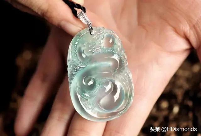 五万块翡翠手镯,通灵翡翠手镯五万买的-第30张图片-翡翠网 五万块翡翠手镯,通灵翡翠手镯五万买的-第30张图片-翡翠网