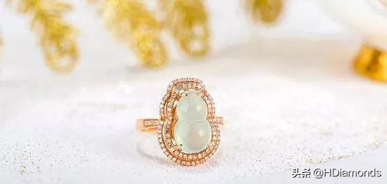 五万块翡翠手镯,通灵翡翠手镯五万买的-第35张图片-翡翠网 五万块翡翠手镯,通灵翡翠手镯五万买的-第35张图片-翡翠网