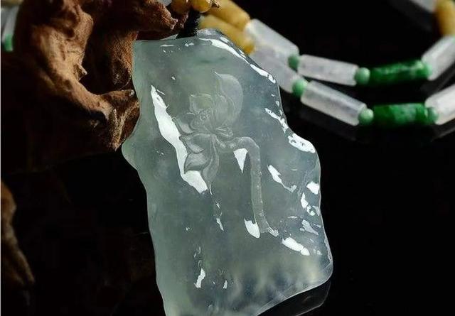 翡翠知识入门视频教程,翡翠玉器基础知识-第28张图片-翡翠网 翡翠知识入门视频教程,翡翠玉器基础知识-第28张图片-翡翠网