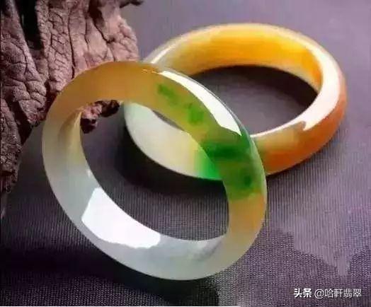 三色翡翠图片,白冰翡翠属于什么档次-第4张图片-翡翠网 三色翡翠图片,白冰翡翠属于什么档次-第4张图片-翡翠网