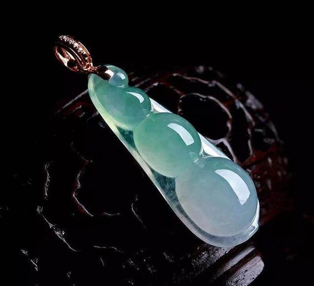 翡翠鉴定学校知识,玉石翡翠鉴别-第1张图片-翡翠网 翡翠鉴定学校知识,玉石翡翠鉴别-第1张图片-翡翠网