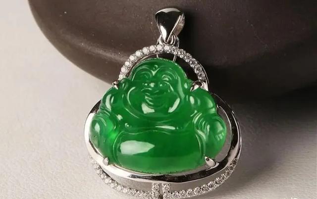 翡翠老坑价格的简单介绍-第1张图片-翡翠网 翡翠老坑价格的简单介绍-第1张图片-翡翠网