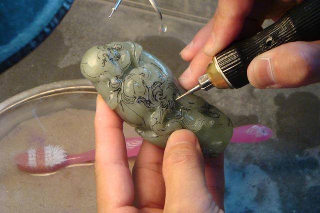 翡翠桌子价格图片大全,缅甸玉手镯价格图片-第4张图片-翡翠网 翡翠桌子价格图片大全,缅甸玉手镯价格图片-第4张图片-翡翠网