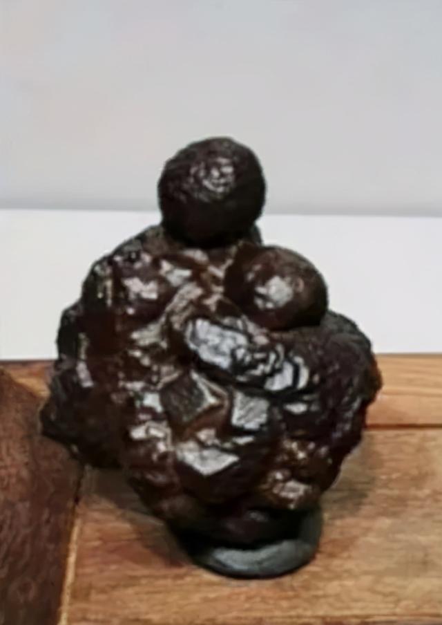 郴州翡翠原石毛料知识翡翠原石哪里买-第14张图片-翡翠网 郴州翡翠原石毛料知识翡翠原石哪里买-第14张图片-翡翠网