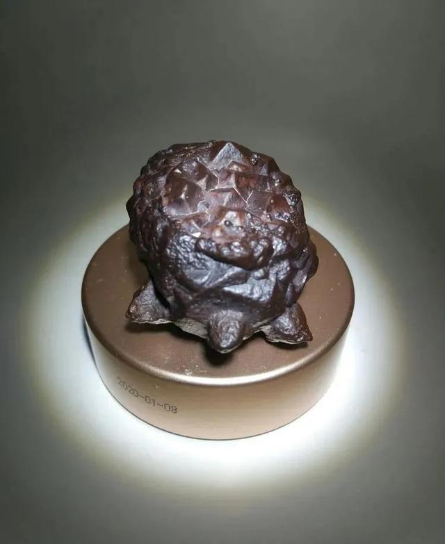 郴州翡翠原石毛料知识翡翠原石哪里买-第28张图片-翡翠网 郴州翡翠原石毛料知识翡翠原石哪里买-第28张图片-翡翠网