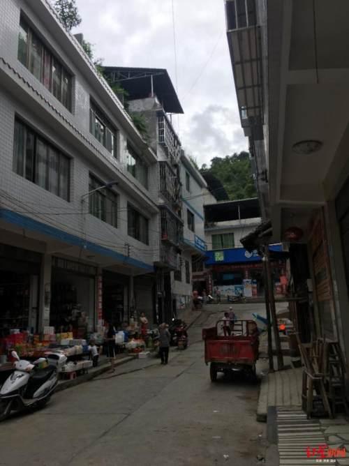 包含安庆翡翠原石的词条-第10张图片-翡翠网 包含安庆翡翠原石的词条-第10张图片-翡翠网